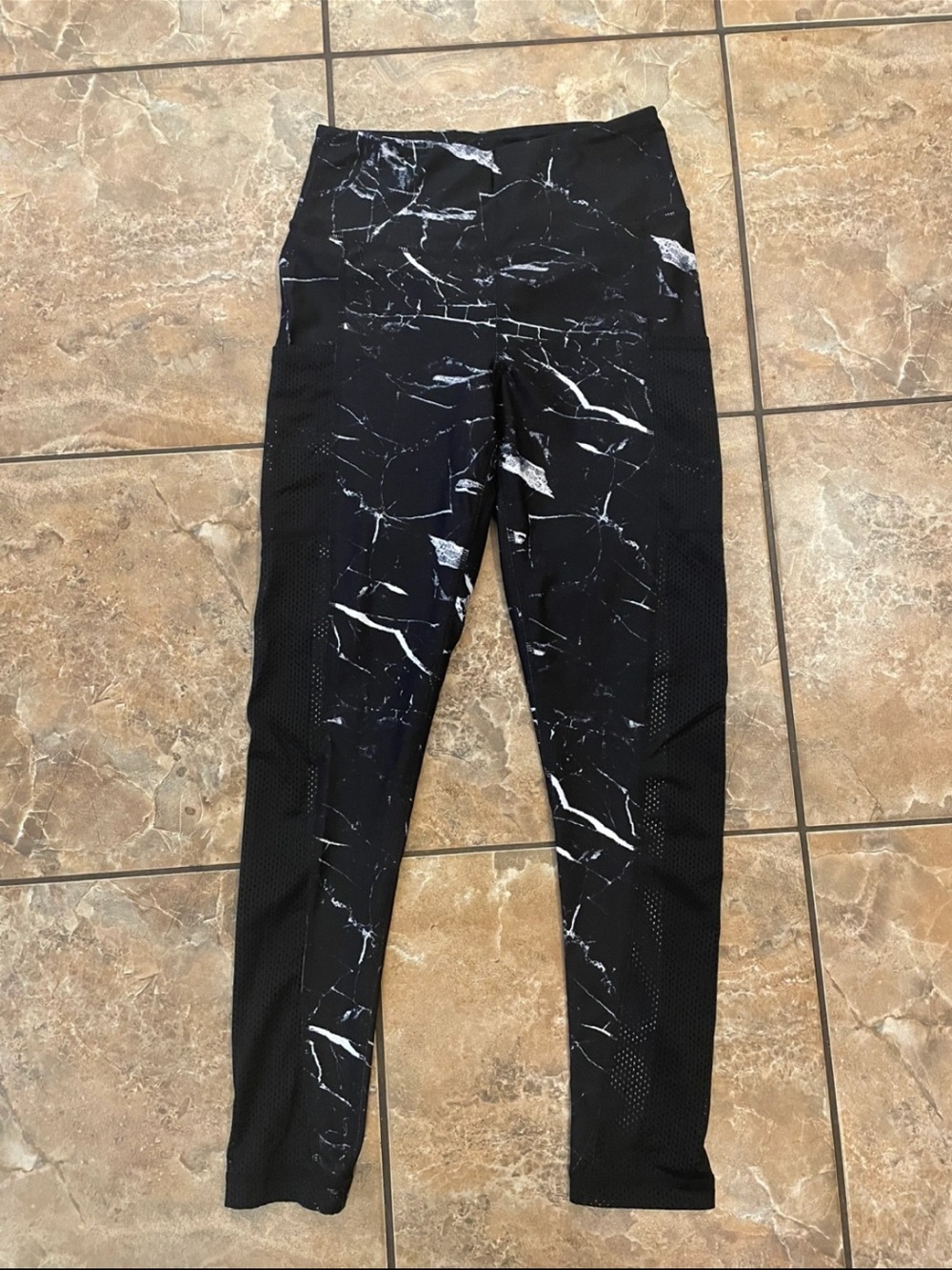 Infinite Black Marble Print High-Waist Leggings